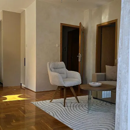 Sunbliss Apartment